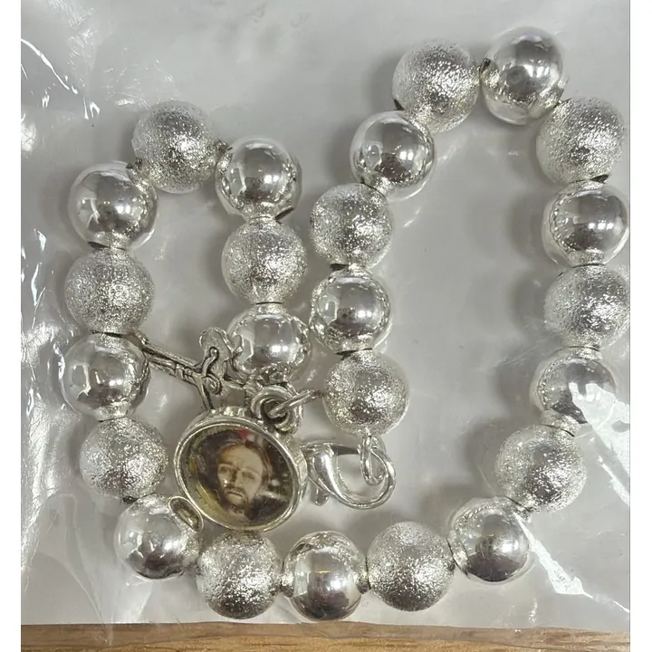 PULSERA PERLAS PLATEADAS